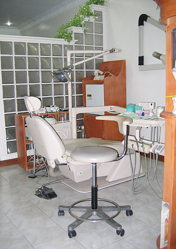 Dr. Meriam Rojas-Yap Dental Clinic